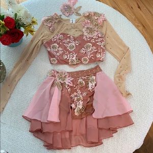 Lovely lyrical dance costume - child extra large